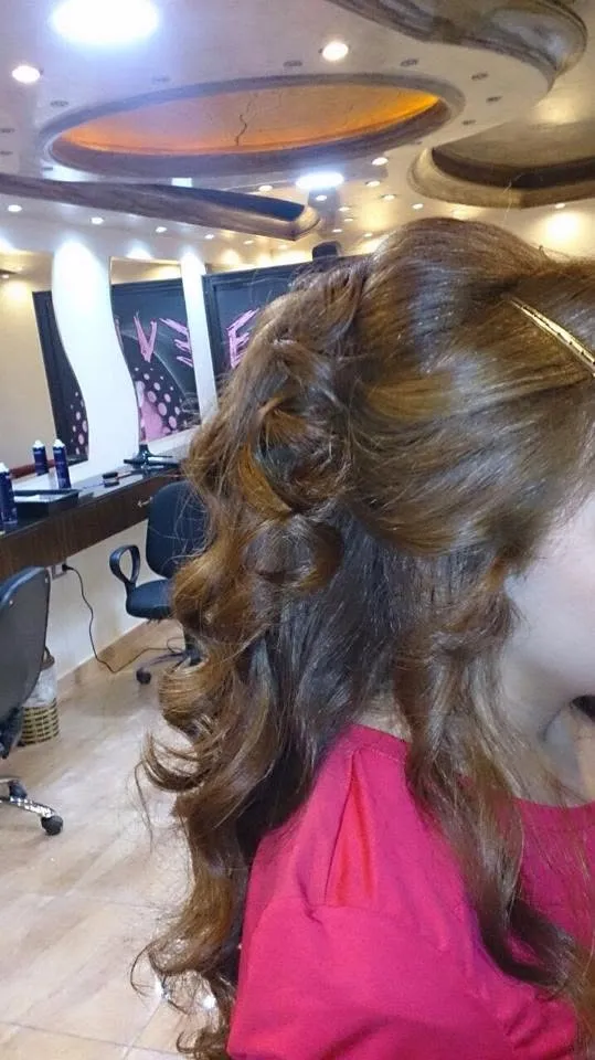 Eve Salon (2)
